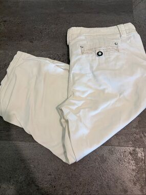 BKE White Cropped Ankle Pants